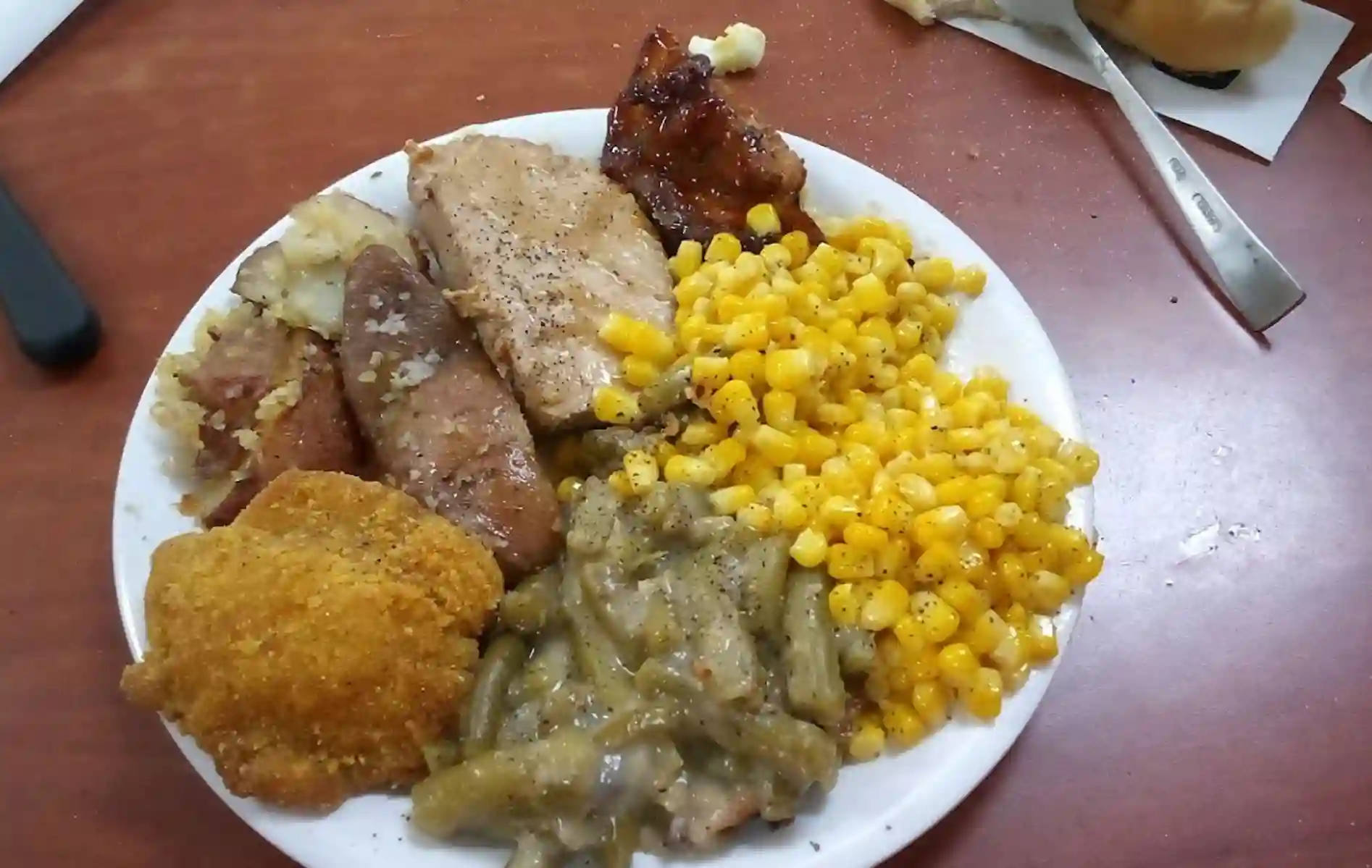 Discover the Golden Corral on Taylorsville Rd